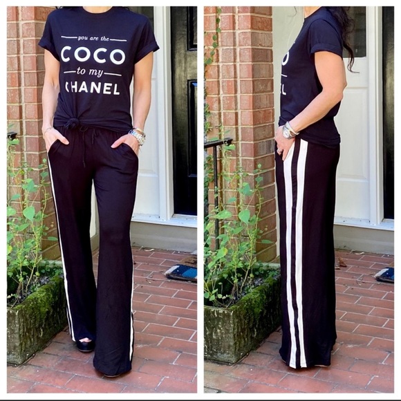 Black wide leg white side striped pants w/pockets - Picture 3 of 6